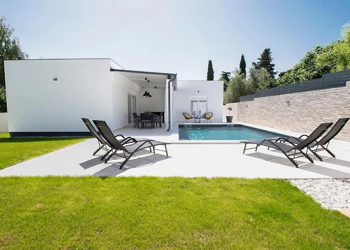 Villa Insieme 2 In Pula,Istrien